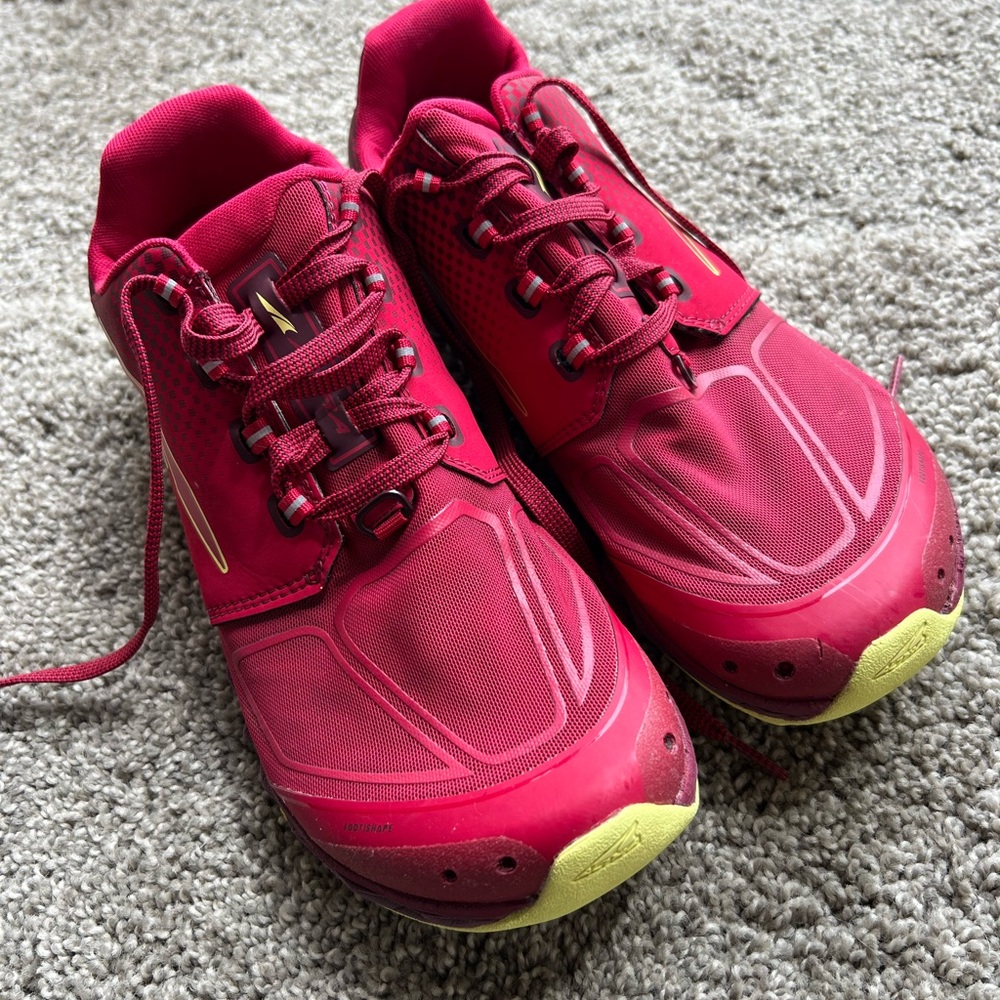 Altra Superior 9.5